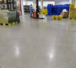 320 多用途高強(qiáng)自流平水泥