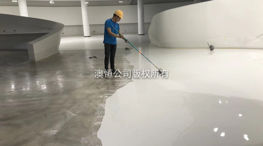 澳恒水泥基自流平材料廠家-彩色自流平水泥白色效果圖 澳恒水泥基自流平材料廠家-彩色自流平水泥白色效果圖
