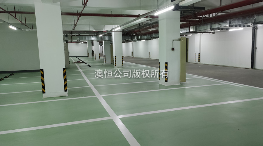 停車場(chǎng)彩色面層自流平水泥案例圖7 停車場(chǎng)彩色面層自流平水泥案例圖7
