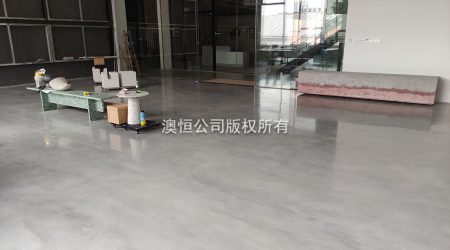 AP-320多用途高強(qiáng)自流平水泥+密封固化劑應(yīng)用于商業(yè)場所 AP-320多用途高強(qiáng)自流平水泥+密封固化劑應(yīng)用于商業(yè)場所