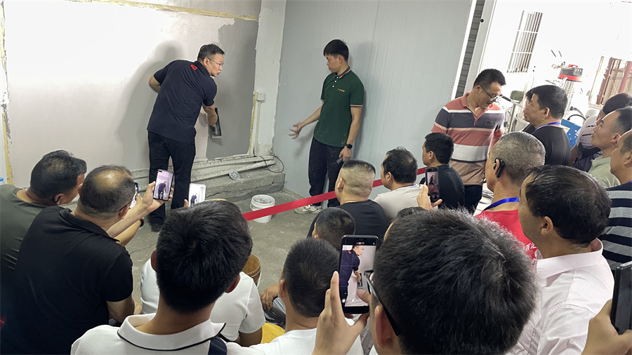 微水泥實操現(xiàn)場
